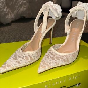 Gianni Bini Ivory Lace Heels with Bow Accent